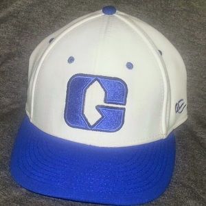 Meet your Posher, Nicholas